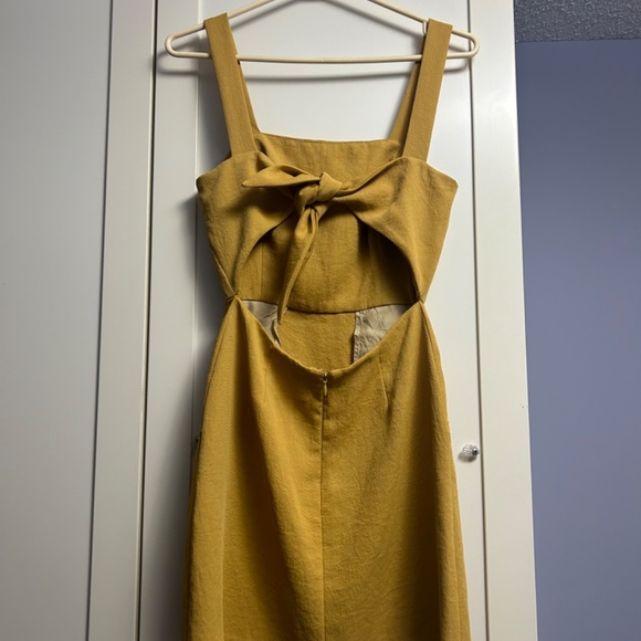 Aritzia Wilfred  Ecoulement Dress - Picture 2 of 2